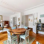 Guestready - Charming Gem Near Trocadero Square