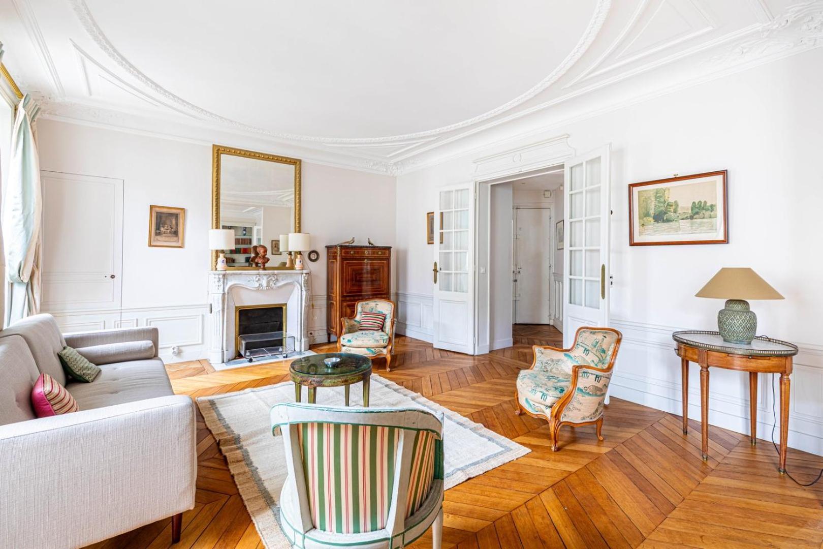 Appartement Guestready - Charming Gem Near Trocadero Square Parijs
